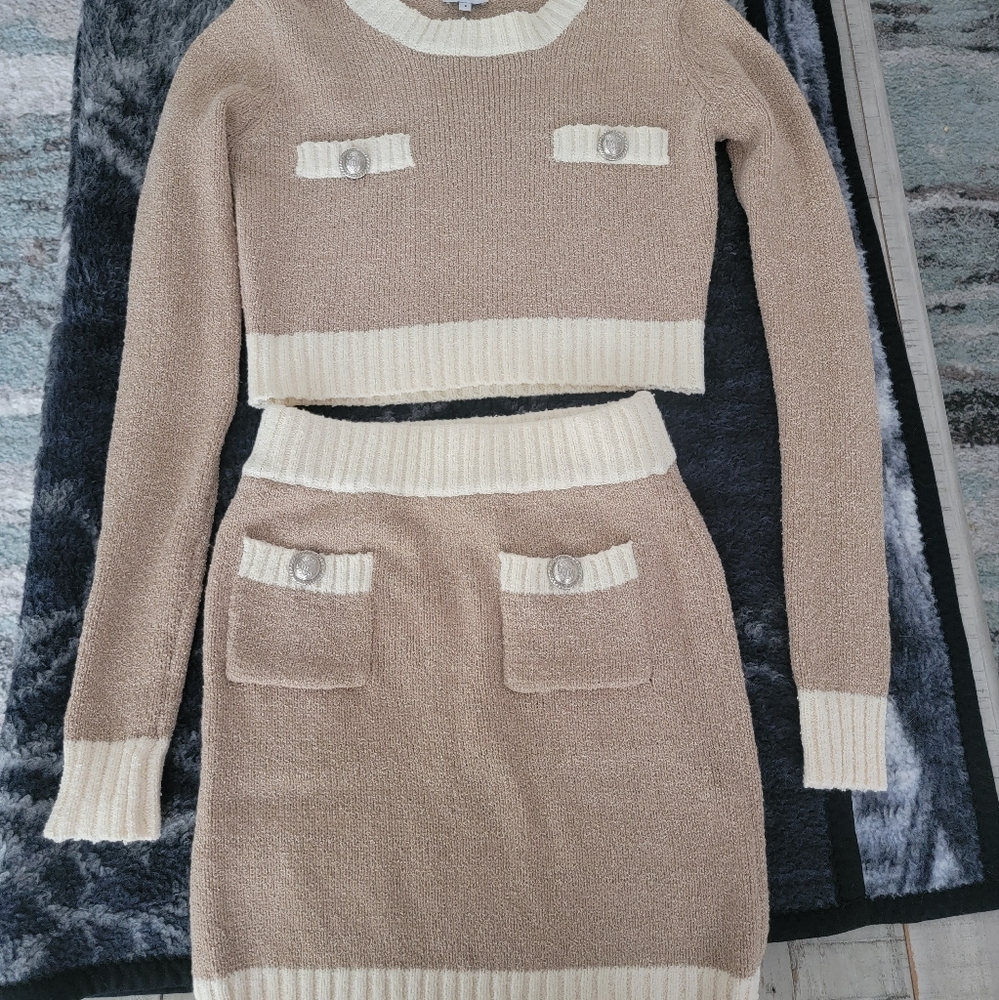 Knitted coords